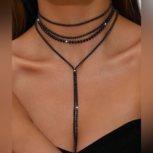 Anthropologie Jewelry - diamond necklace A727